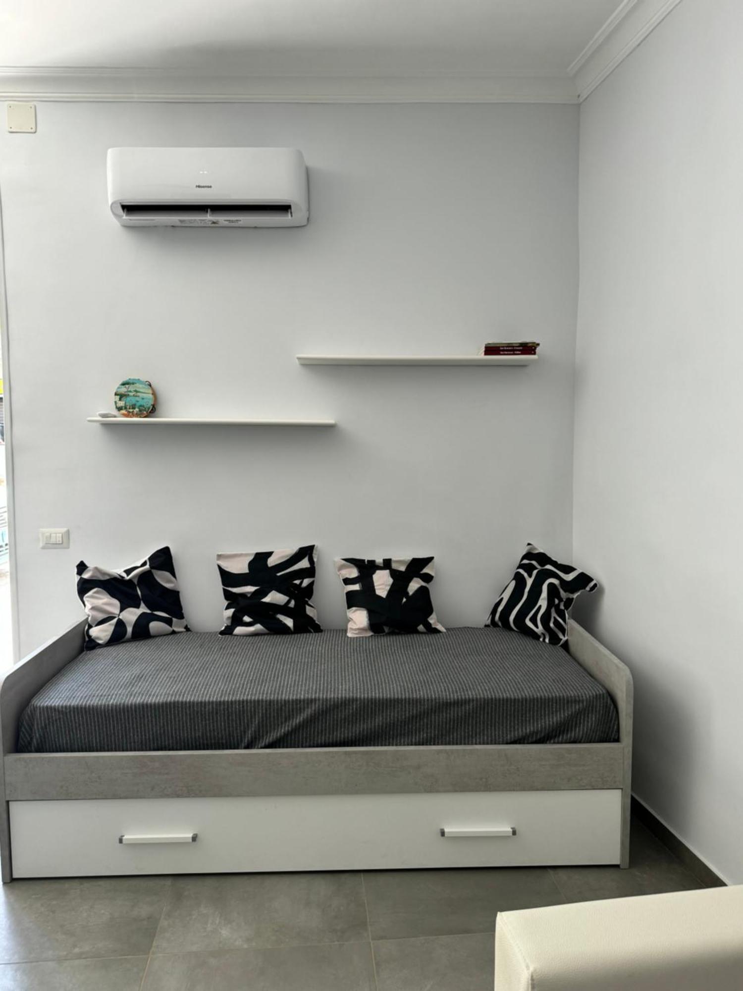 Apartamento Casa Ferrara Sanita Nápoles Exterior foto